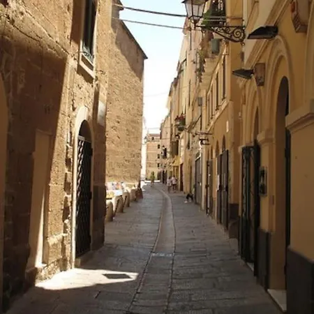 Monolocale Dina's House דירה אלגהרו